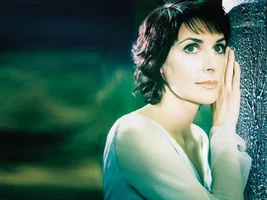 122531-Enya62.webp