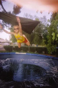 187484-Vfallingontotrampoline.webp