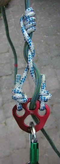 23708-rigging-plate-knot.webp