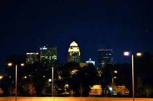 248188-LouisvilleSkyline.webp