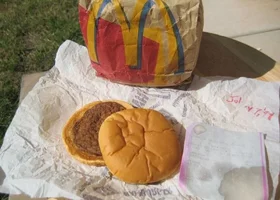 oldes_hamburger.webp oldes_hamburger.webp