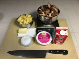 190102 Shitake, Potato, Cream Soup - Prep -IMG_0240 (2).webp