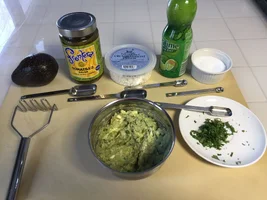 190202 Guacalole w Goat Cheese - IMG_0259.webp