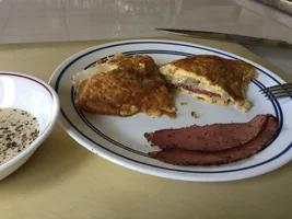 190312 Omelet - done - IMG_0275.webp