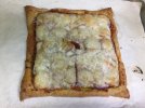 220804 Puff pastry pizza - done -IMG_0898.JPG