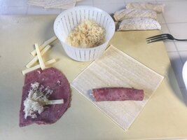 221209 Ruben Egg roll - fab -IMG_0986.JPG