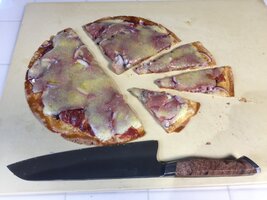 221231 Pizza w picante salami -MG_0998.JPG