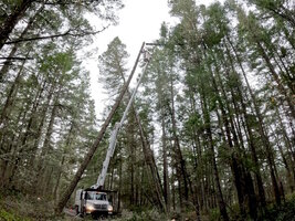 00 bucket leaners 05.jpg