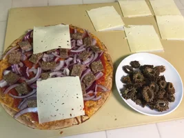 250807 Pizza assembly -IMG_1317.webp