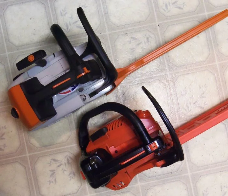 Echo CS-271T and Stihl MS-201T - TOP VIEW