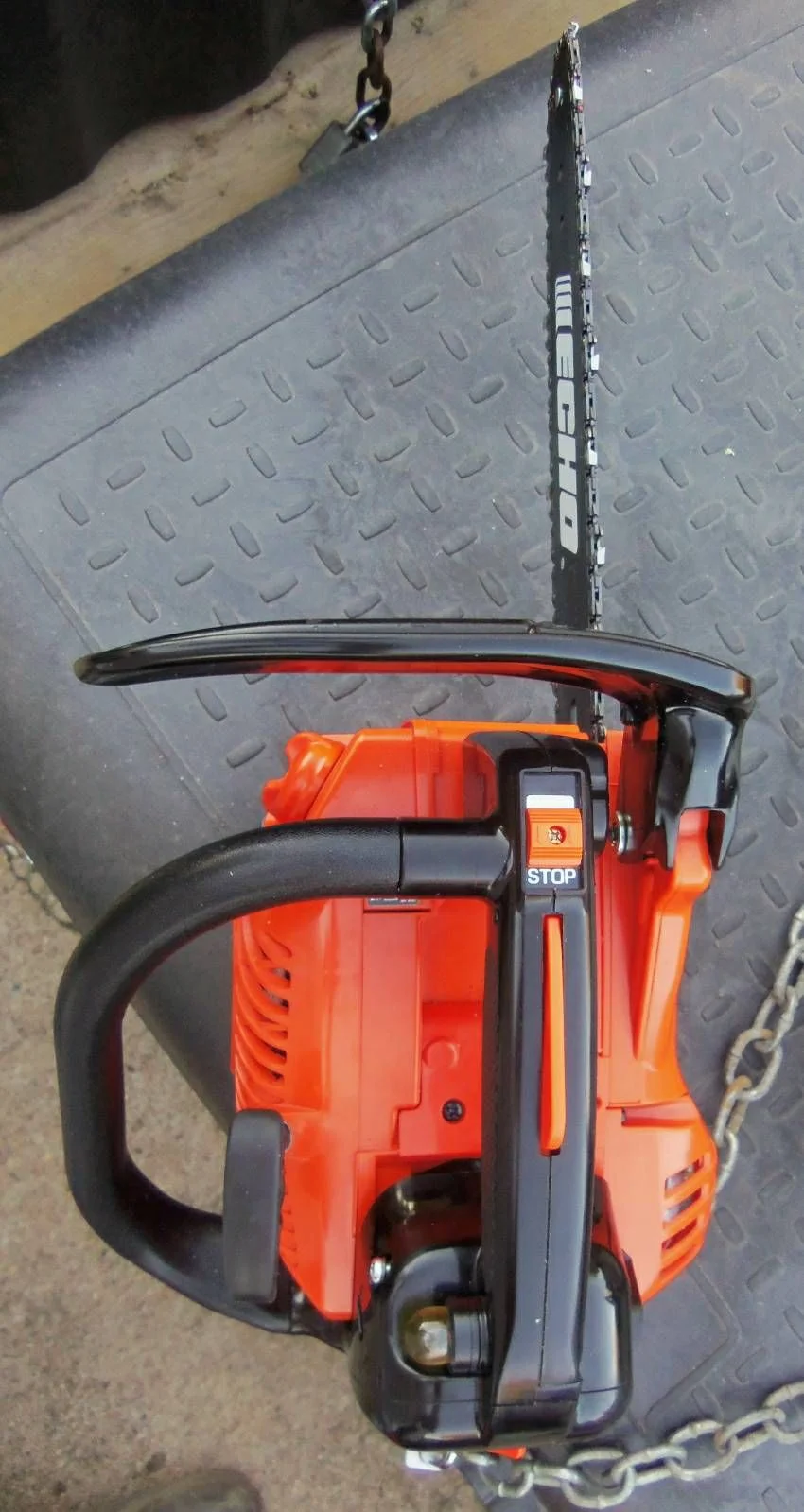 Echo CS-271T top view.